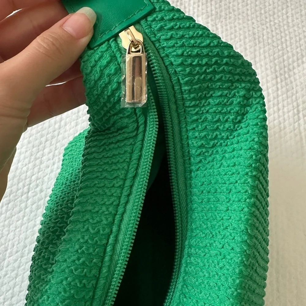 NWOT Kate Spade Cosmetic Bag - Green Bean
